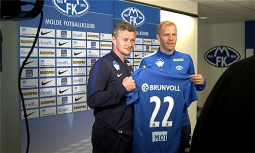 一场3-2让意甲榜首易主，阿莱格里神换人，让二追三奇迹逆袭（3-2逆转致意甲榜首易主，阿莱格里妙手换人上演让二追三奇迹）