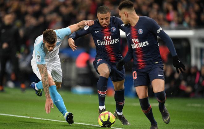 中超比赛回放：北京国安2-0击败广州队,（中超回顾：北京国安2比0力克广州队）