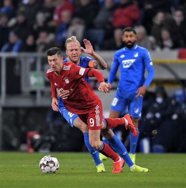 杰伦·约翰逊砍本赛季第二次三双，20年特雷·杨后老鹰首人（杰伦·约翰逊再取本季第二次三双，成老鹰自2020年特雷·杨后首人）