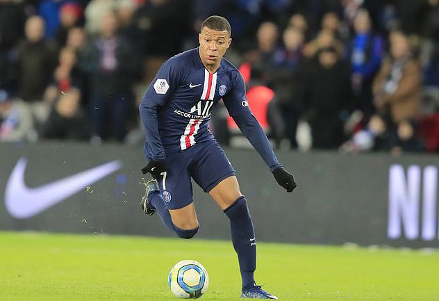 贝尔心目中的完美球员：C罗的射门，姆巴佩的速度，自己有两项（贝尔心中的理想球员：C罗的射术、姆巴佩的速度，再加上他本人的两大特长）