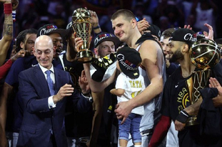 一球未进，却改变整场走势（零进球，却改写比赛走势）