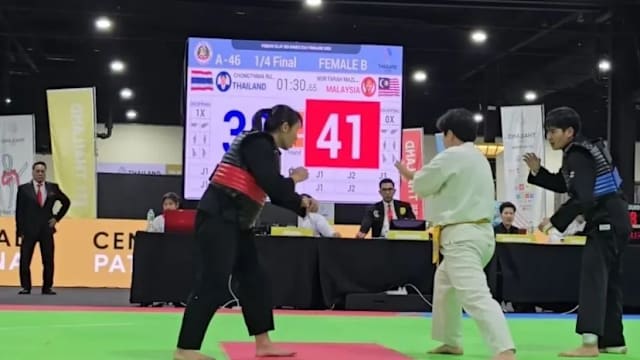 半场战报：法兰克福0-0沃尔夫斯堡（半场速报：法兰克福与沃尔夫斯堡0-0握手言和）