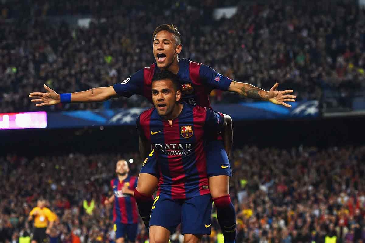 斯卢茨基：我们丢球后不得不加强进攻，这给了对手很多空间（斯卢茨基：失球逼我们加强进攻，反而让对手获得更多空间）